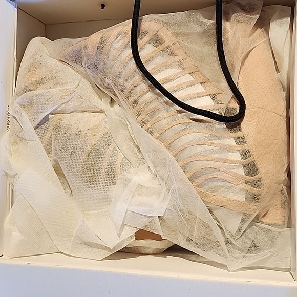 Kayleen By Los Angeles Hilde Nude Heels - Picture 5 of 10